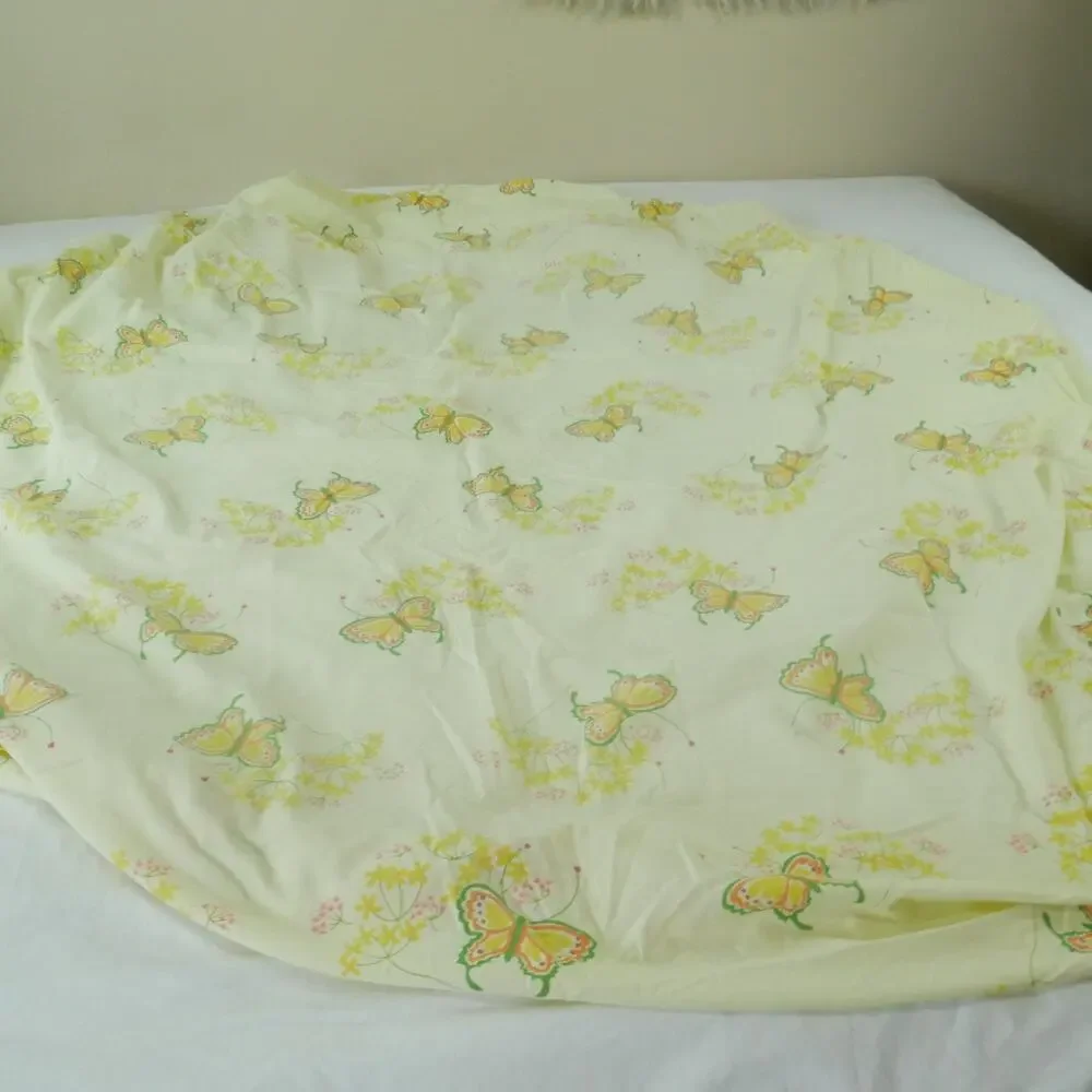 Vintage 70s Queen Sheet‎ Set Yellow Floral Butterflies Marlene Tastemaker Dainty